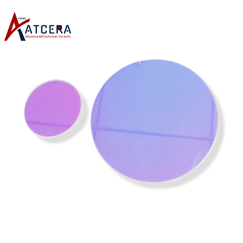 Quartz plate for UV light device