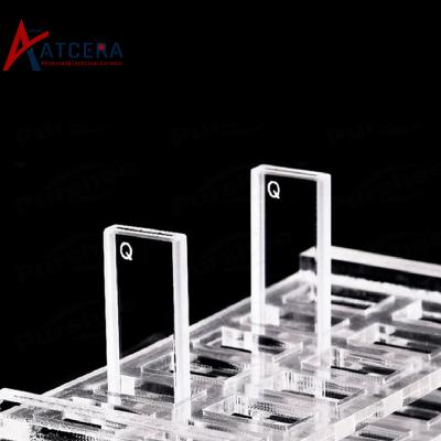 Quartz cuvette with lid